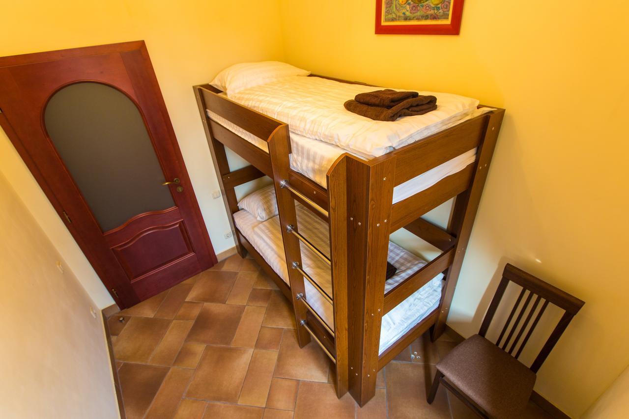 10 Rooms Lviv Luaran gambar