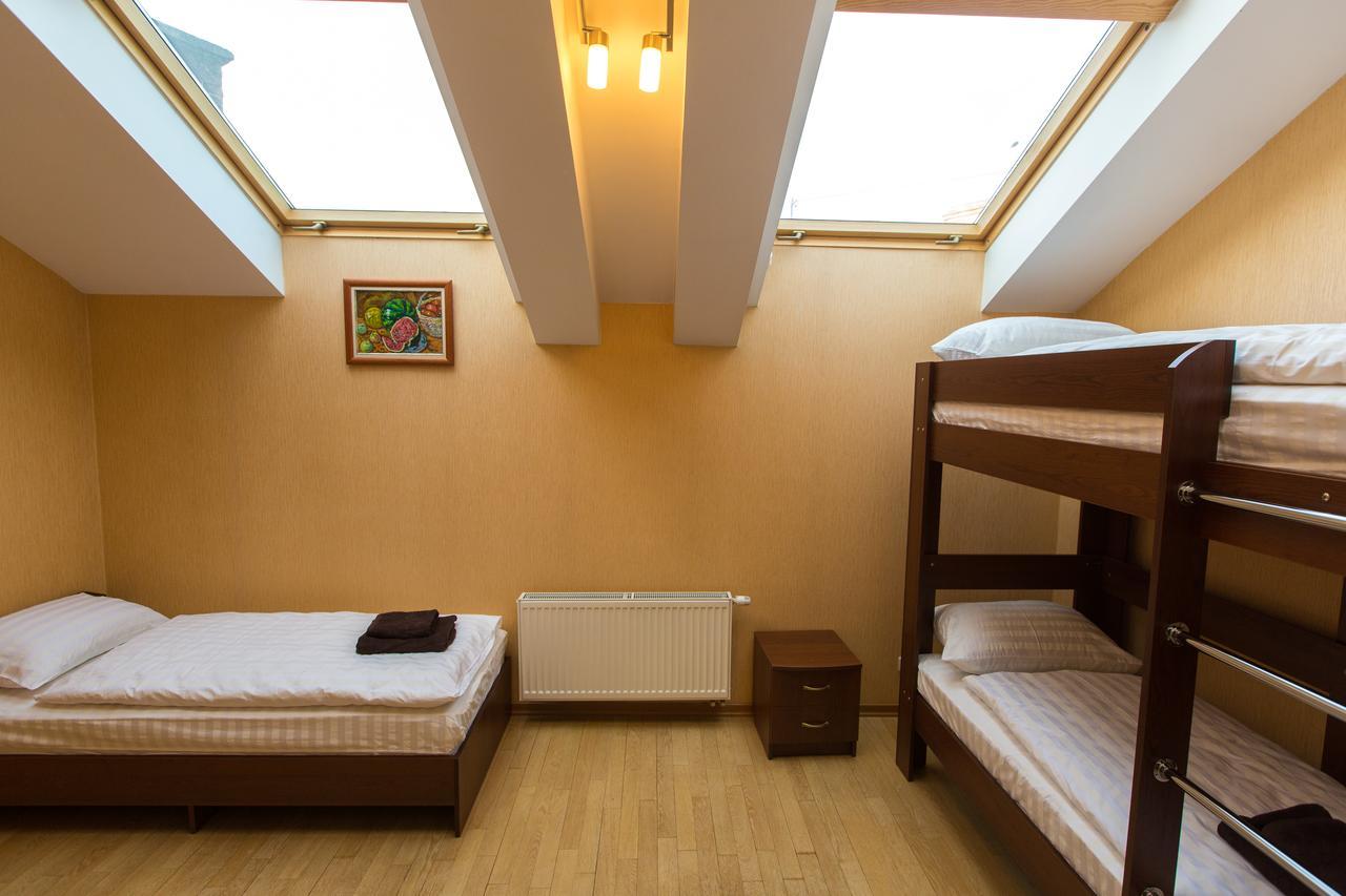 10 Rooms Lviv Luaran gambar