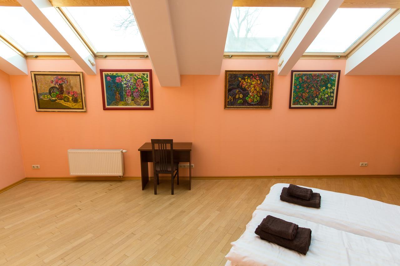 10 Rooms Lviv Luaran gambar