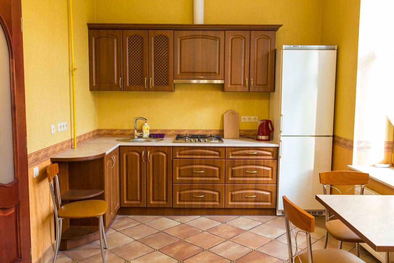 10 Rooms Lviv Luaran gambar