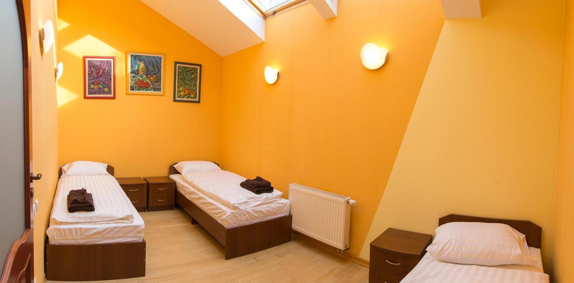 10 Rooms Lviv Luaran gambar